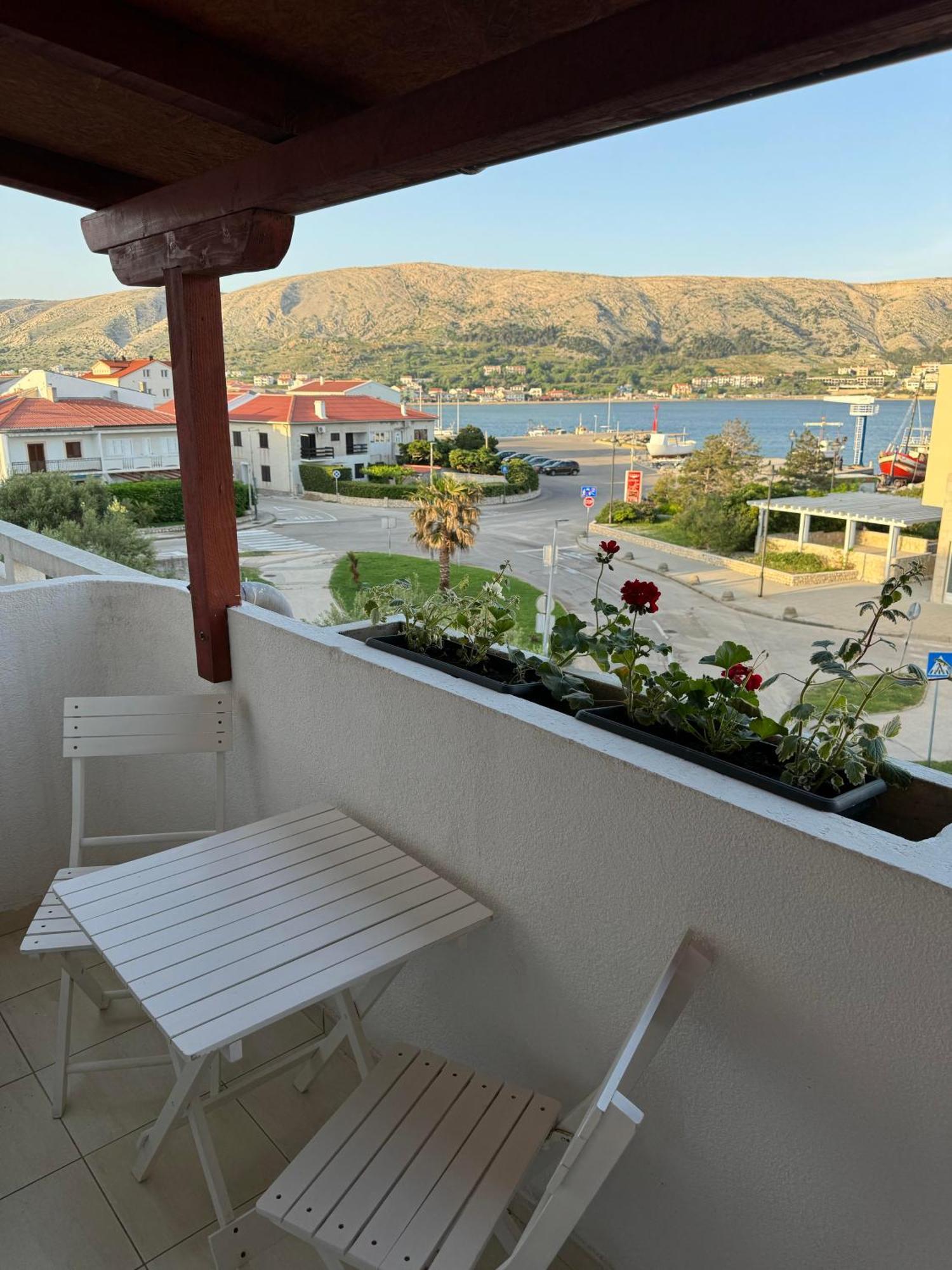 Pag Vero Apartments Pag Town Bagian luar foto